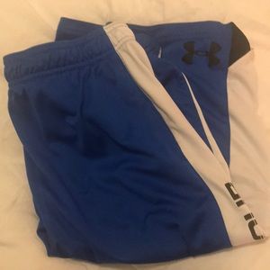 Under armor XL boys shorts